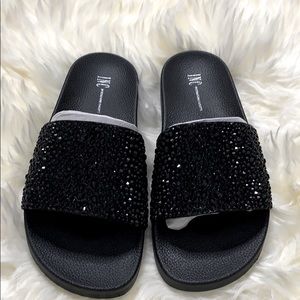 INC Women’s Black PEYMIN2 Pool Slides